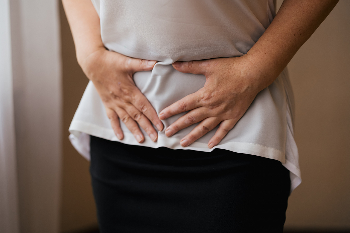 Грыжа белой линии живота