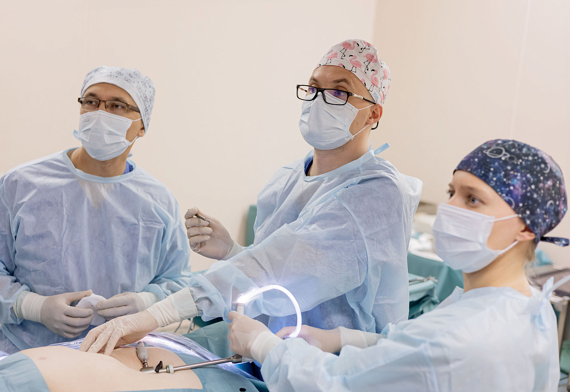 Лапароскопическое желудочное шунтирование (гастрошунтирование)