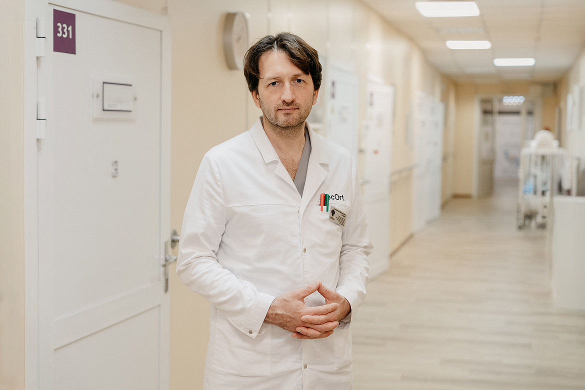 Синдром Шпренгеля или высокое стояние лопатки