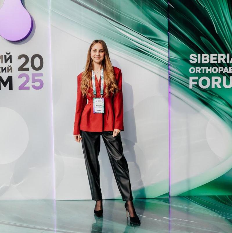 Медицинская сестра Клиники СПбГУ представила уникальный опыт работы с детьми на конференции в Новосибирске