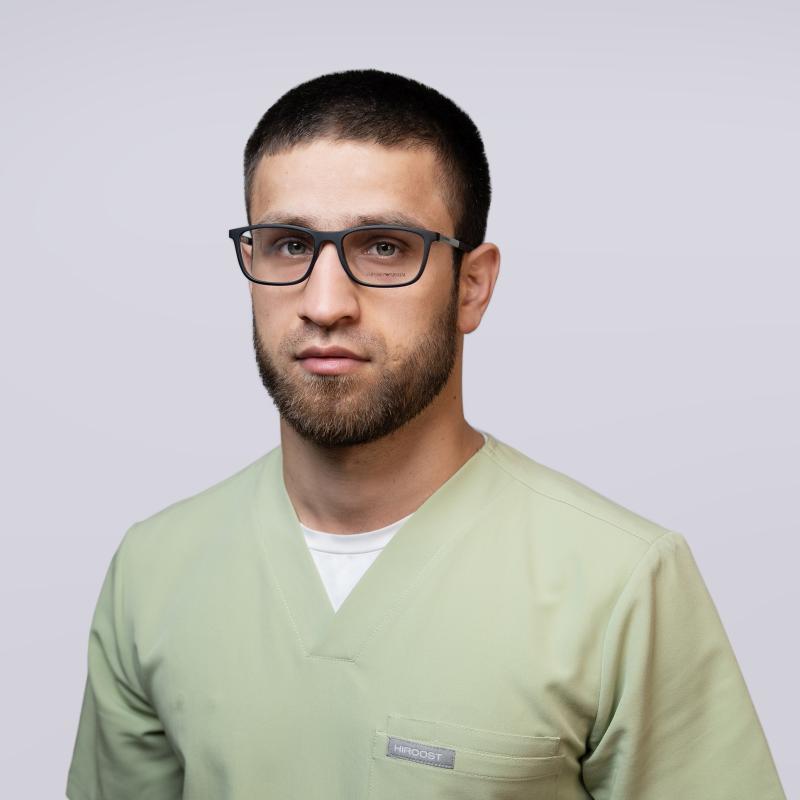 Магомедгаджиев Альберт Эльбрусович 