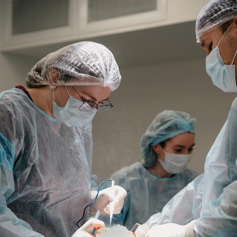 Роботизированная система выводит эндопротезирование коленного сустава в Клинике СПбГУ на новый уровень