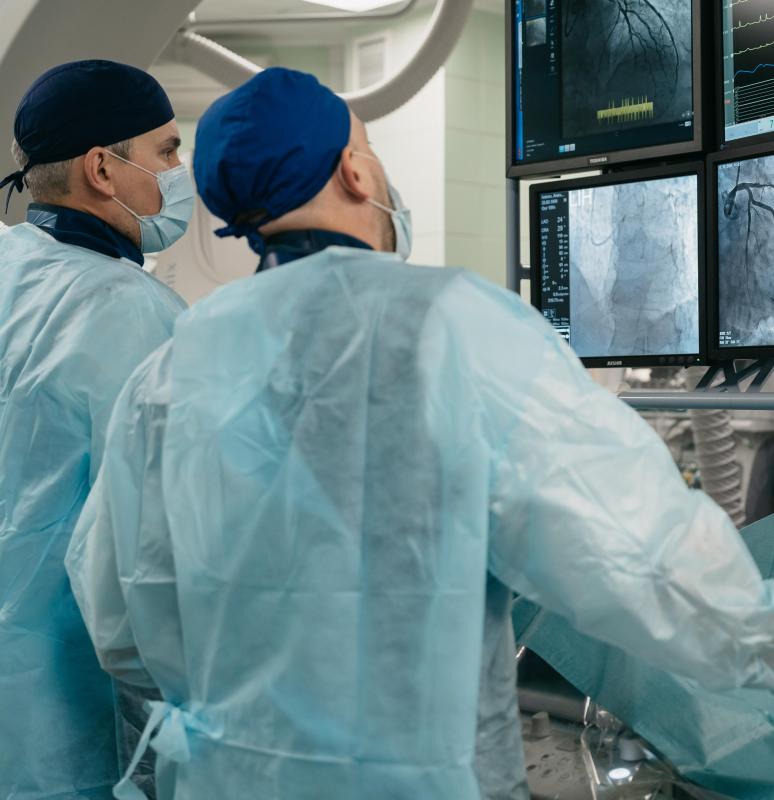 Впервые в Клинике СПбГУ прооперирован взрослый пациент с редким врождённым пороком сердца