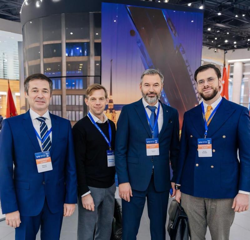 Клиника СПбГУ на форуме BRICS: команда, врач и пациент в центре цифровой медицины