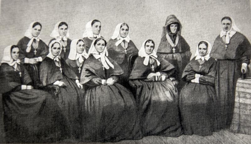 Зарождение служения сестер милосердия в России. К 165-летней годовщине.