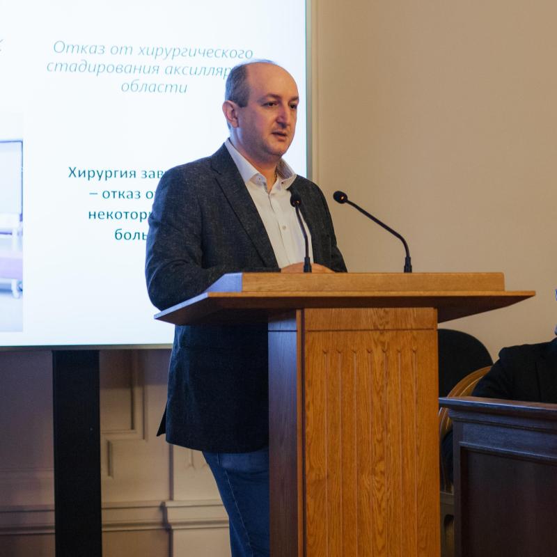 Будущее медицины: врачи Клиники СПбГУ обсудили со студентами перспективы карьерного роста