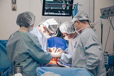 Кардиохирургия и интервенционная кардиология